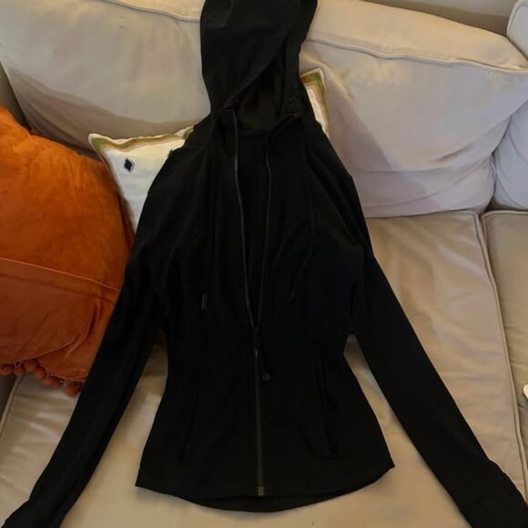 Lululemon Hooded Define Jacket - Size 2 - Picture 2 of 3
